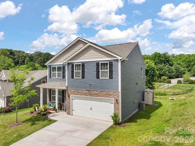 65 Valleywood Dr, Waynesville, NC 28786