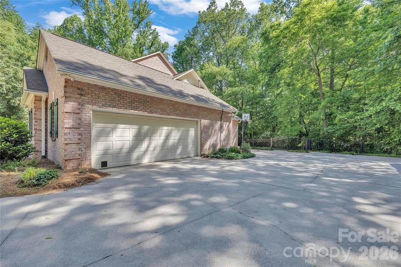 106 Mist Valley Dr, Salisbury, NC 28146