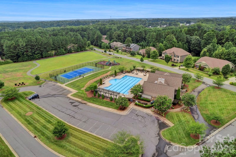 111 St Sophia Ct, Mooresville, NC 28117