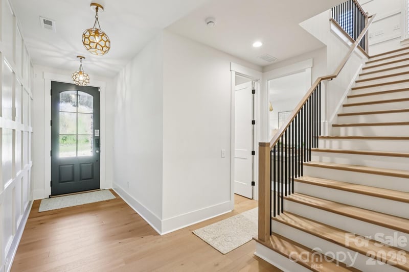 2013 Garden View Ln, Weddington, NC 28104