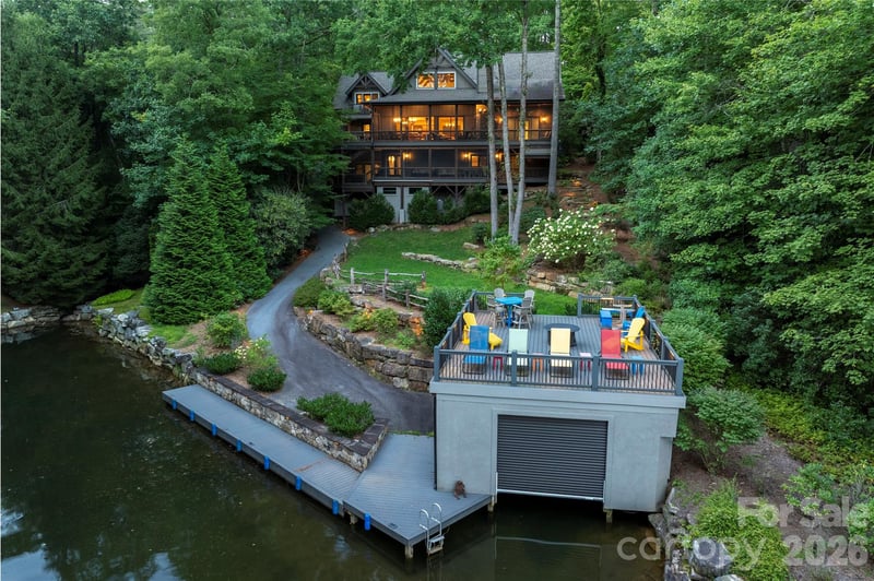 64 Bee Tree Way, Lake Toxaway, NC 28747