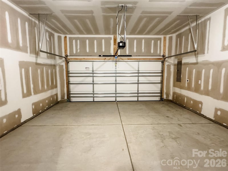 3126 Middle St, Charlotte, NC 28278