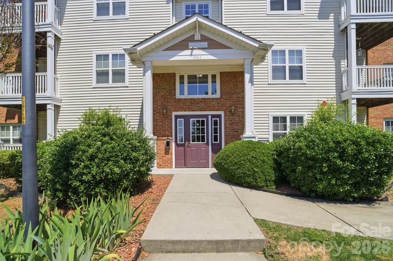 9976 Hyde Glen Ct, Charlotte, NC 28262