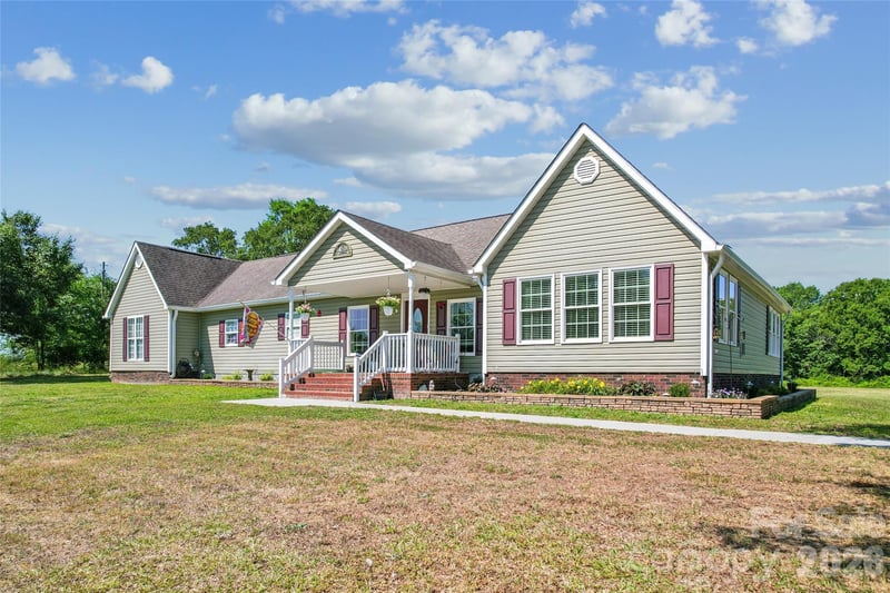 1820 Landsford Rd, Marshville, NC 28103