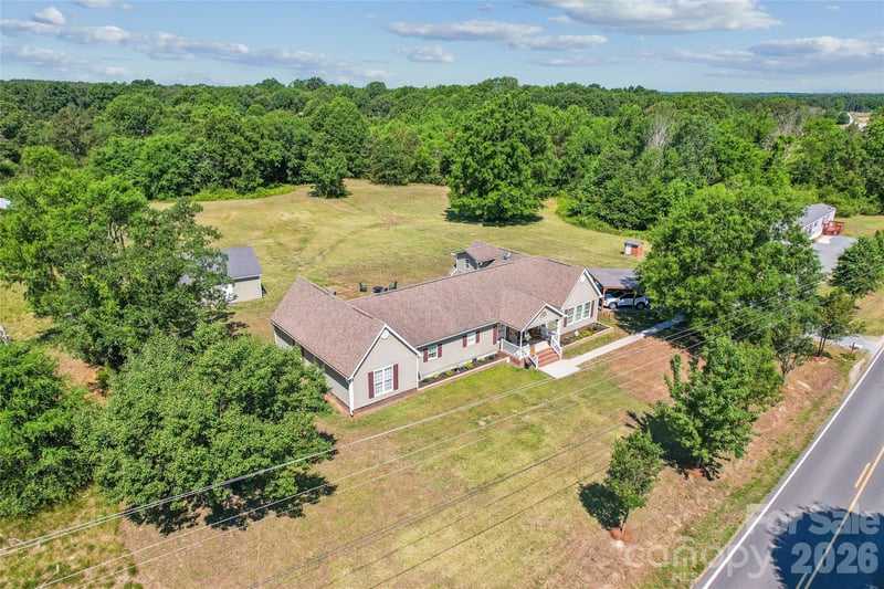 1820 Landsford Rd, Marshville, NC 28103