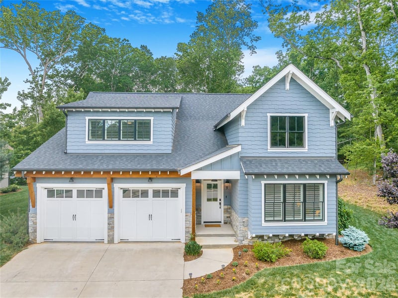 9 Ashe Park Cir, Asheville, NC 28806