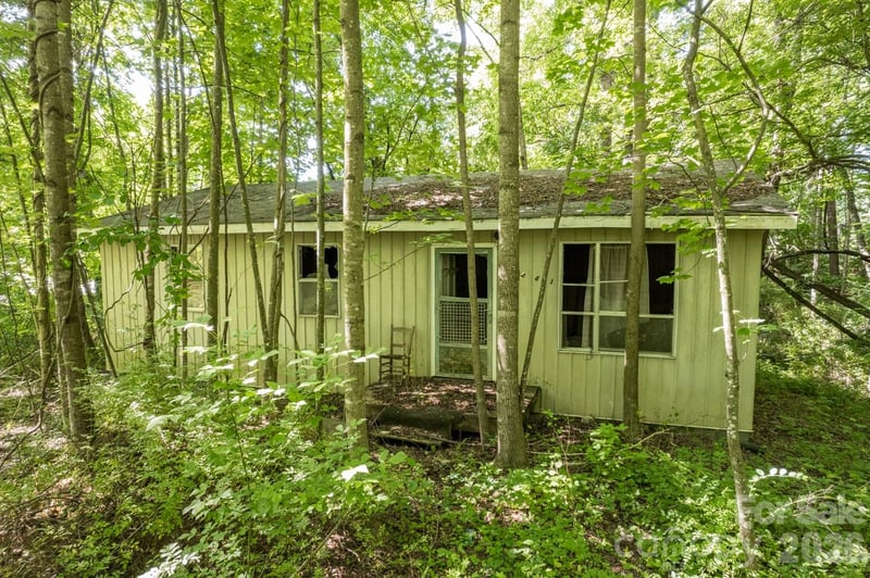 17 Chicago Ave, Black Mountain, NC 28711