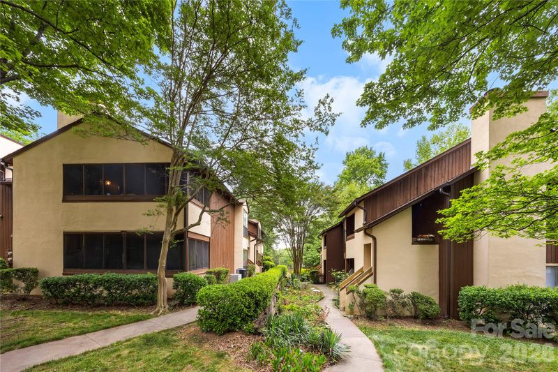 7204 Winery Ln, Charlotte, NC 28227