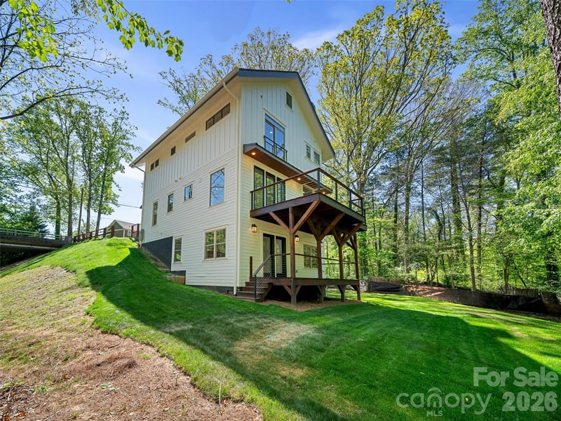 92 Cedar St, Asheville, NC 28803