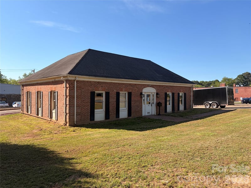 107 Congress St S, York, SC 29745