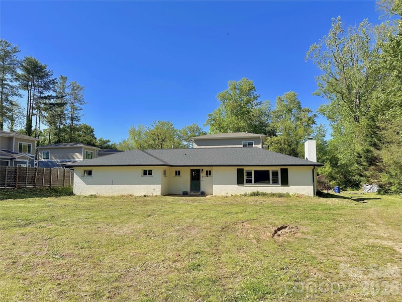 402 Blue Ridge Rd, Black Mountain, NC 28711