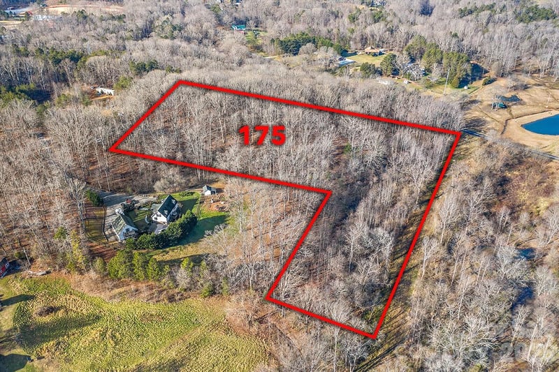 175 Stonehaven Dr, Mooresville, NC 28115