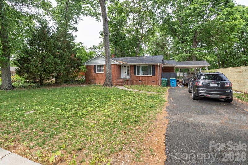706 Brian Cir, Pineville, NC 28134