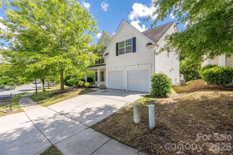 13834 Riding Hill Ave, Charlotte, NC 28213