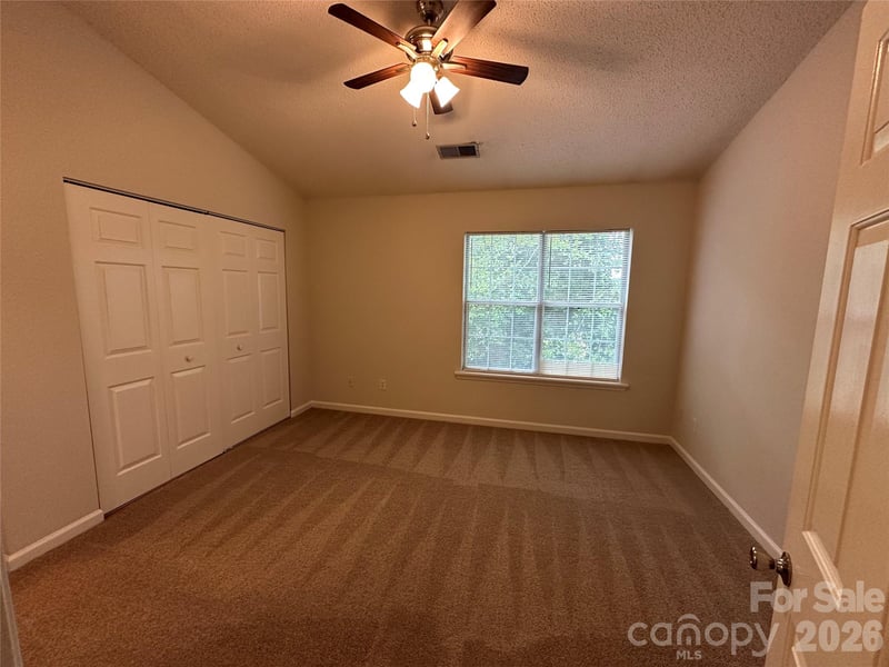 6311 Windsor Gate Ln, Charlotte, NC 28215