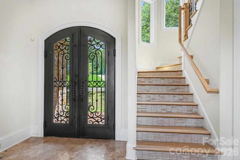 8041 Water View Dr, Belmont, NC 28012