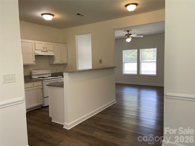 7723 Keistlers Store Rd, Sherrills Ford, NC 28673