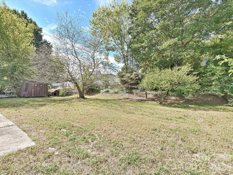 7422 Bradgate Rd, Charlotte, NC 28217