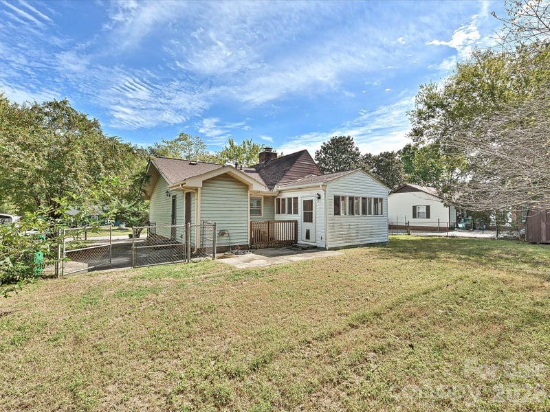 7422 Bradgate Rd, Charlotte, NC 28217