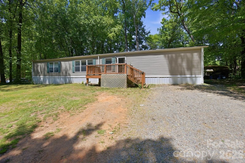 172 Wildwood Acres Cir, Mooresville, NC 28115
