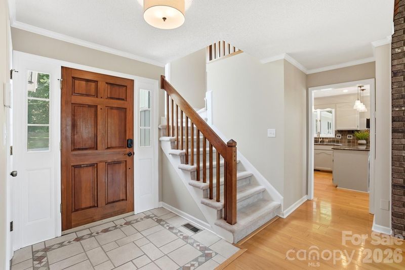 204 Bay Shore Dr, Belmont, NC 28012