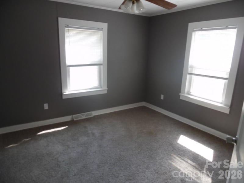 4749 Crowders Crest Dr, Gastonia, NC 28052