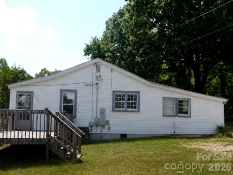 4749 Crowders Crest Dr, Gastonia, NC 28052