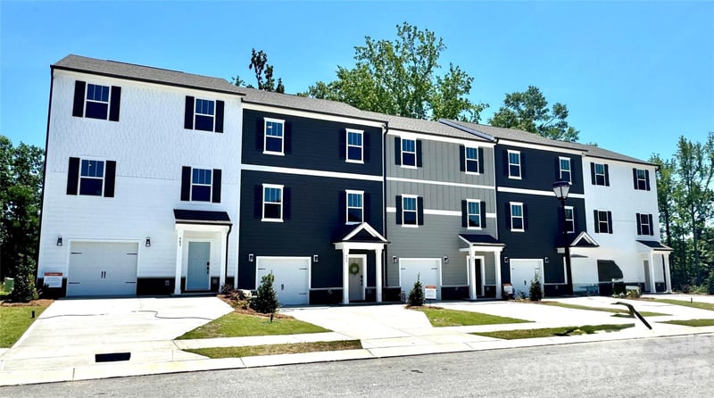 409 Drawbar Dr #133, Clover, SC 29710