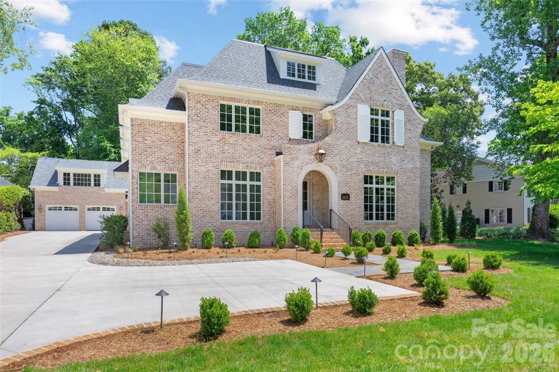 1615 Coventry Rd, Charlotte, NC 28211
