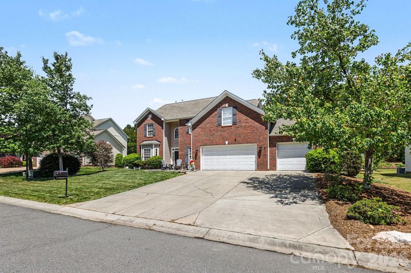 3028 Streamlet Way, Indian Trail, NC 28110