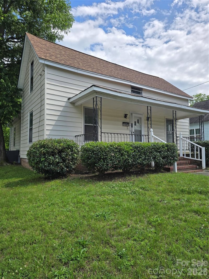 184 Cabarrus Ave E, Concord, NC 28025
