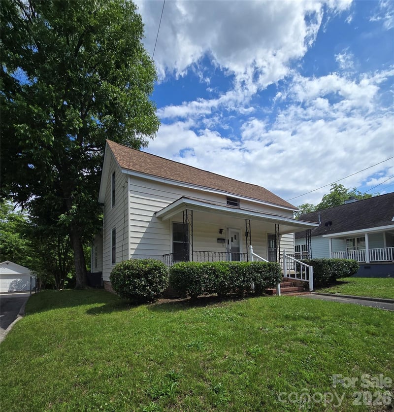 184 Cabarrus Ave E, Concord, NC 28025