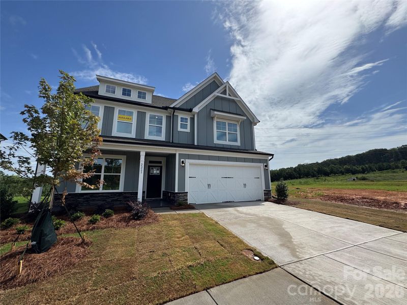 2265 Tabor Rd, Sherrills Ford, NC 28673
