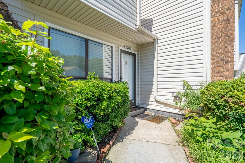 10969 Carmel Crossing Rd, Charlotte, NC 28226