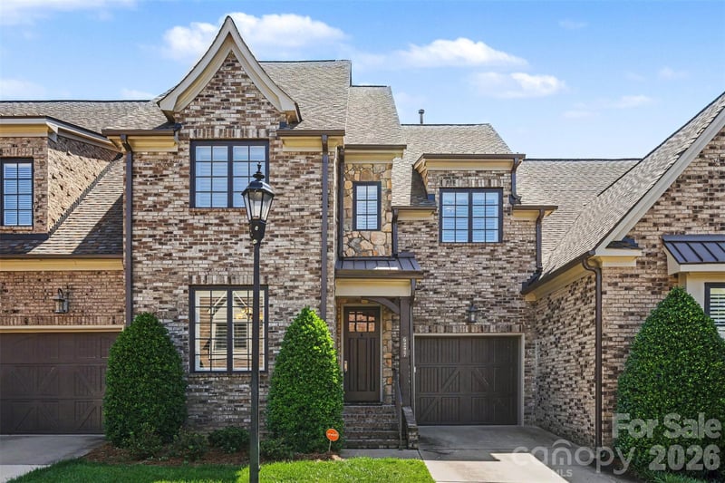 6227 Fletcher Cir, Charlotte, NC 28226