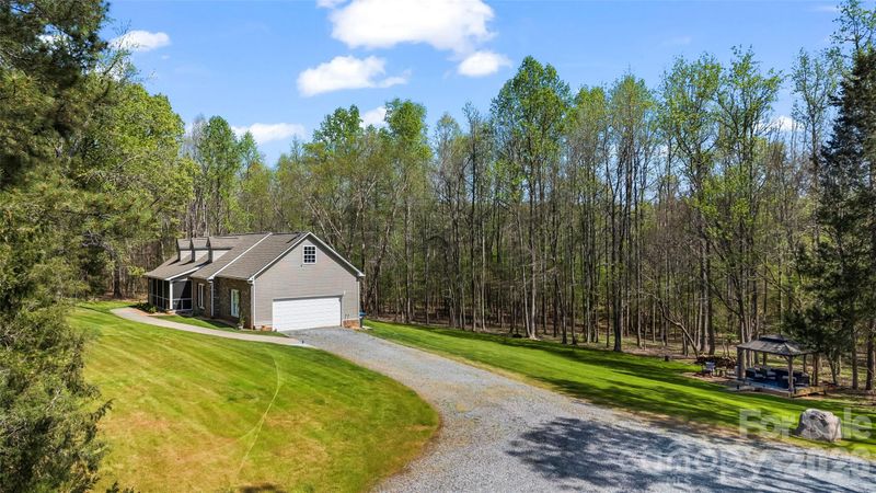 8611 Bent Creek Rd, Waxhaw, NC 28173