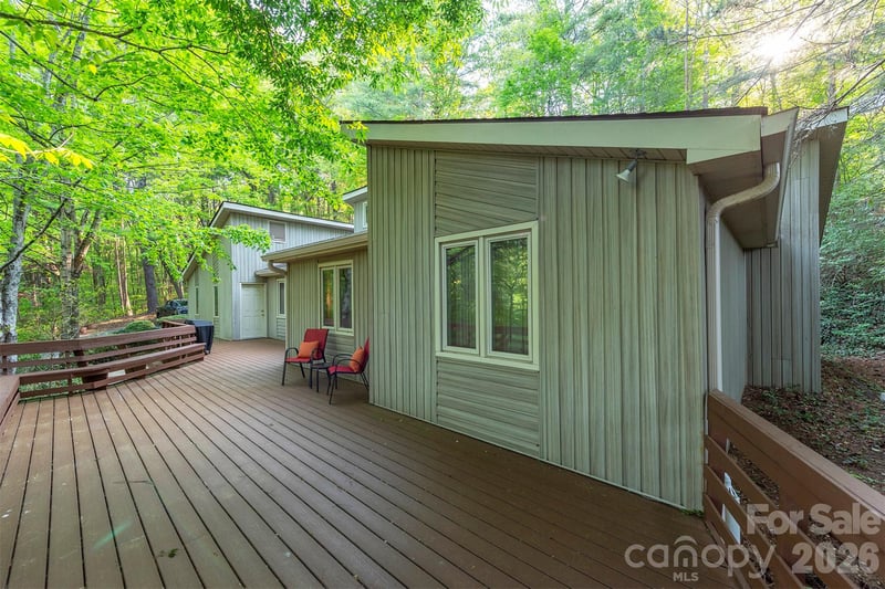 58 Ballantree Dr, Asheville, NC 28803
