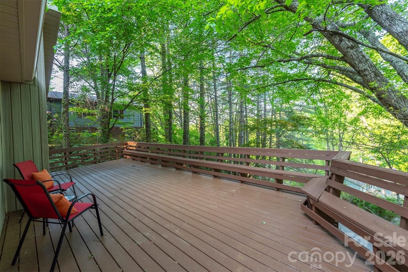 58 Ballantree Dr, Asheville, NC 28803