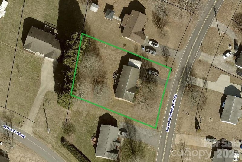 4445 Sulphur Springs Rd NE, Hickory, NC 28601