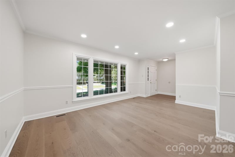 1409 Woodberry Rd, Charlotte, NC 28212
