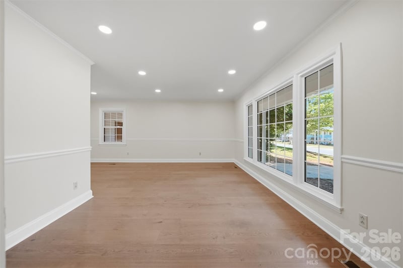 1409 Woodberry Rd, Charlotte, NC 28212