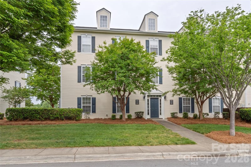 3839 Carl Parmer Dr, Harrisburg, NC 28075