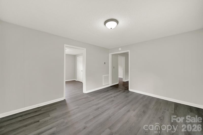 807 Evening Shade Ln, Gastonia, NC 28052