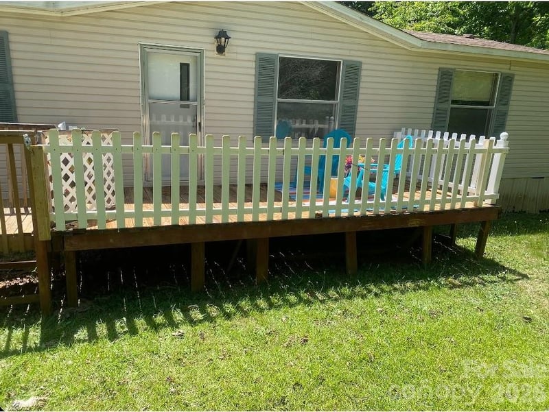 1164 Smith Woods Ln #3, Hickory Grove, SC 29717