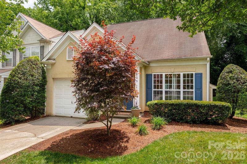 820 Autumn Rain Ln, Charlotte, NC 28209
