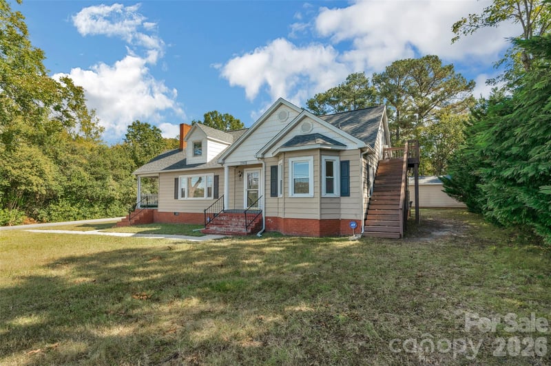 2801 S Cannon Blvd, Kannapolis, NC 28083