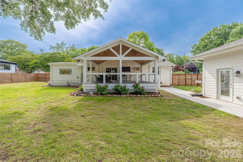 4601 General Pershing Dr, Charlotte, NC 28209