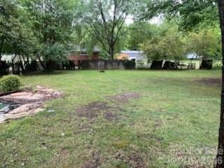2328 Toddville Rd, Charlotte, NC 28214