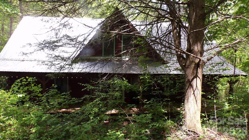 216 Paradise Rd, Hendersonville, NC 28792
