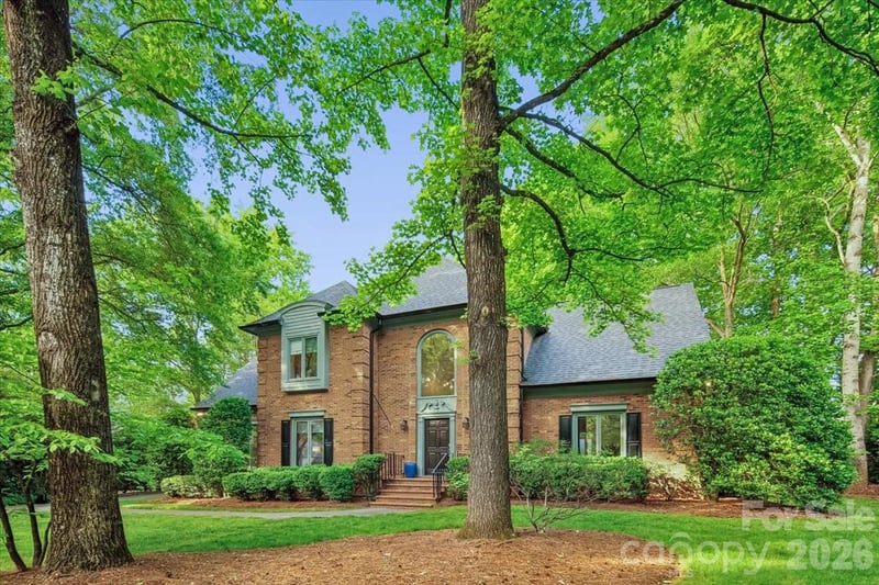 5631 Colony Rd, Charlotte, NC 28226